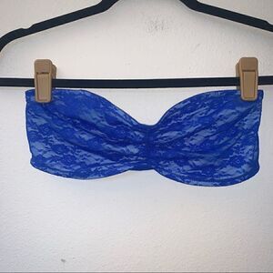 PINK Victoria’s Secret Lace Strapless Bandeau Bralette